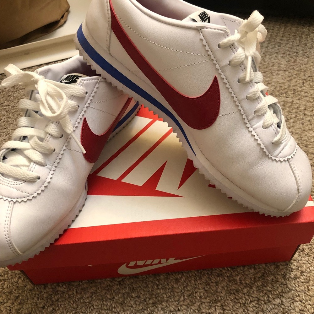 Nike shoes